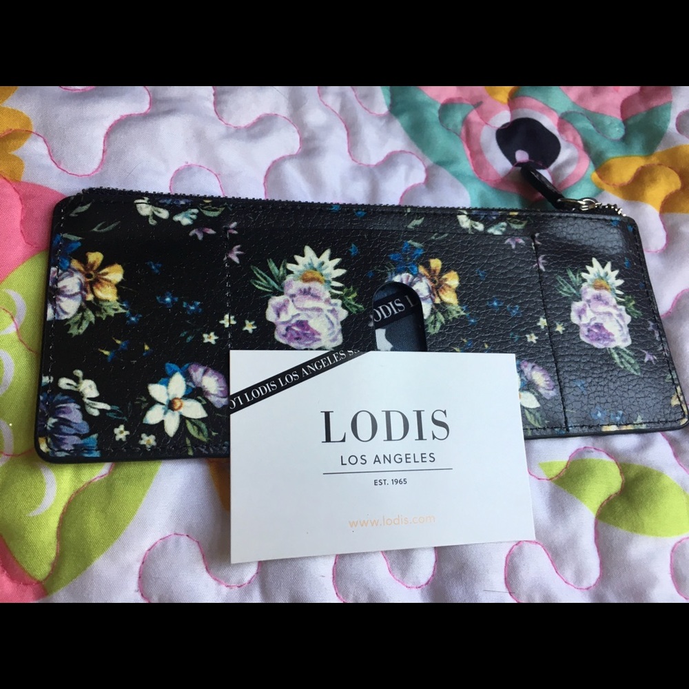 Lodis credit card wallet